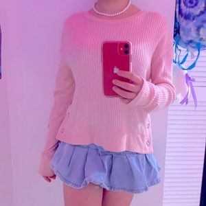 Small light weight Pink sweater.
